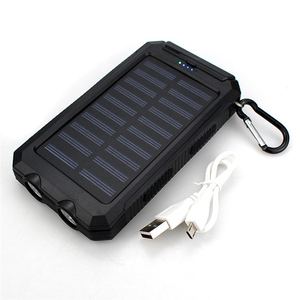 Kép <span class=keywords><strong>USB</strong></span> 10000 mAh công suất cao năng lượng mặt trời ngân hàng điện xách tay pin bên ngoài với LED ánh sáng để sạc tuyệt vời sử dụng ngoài trời - Product Image 2