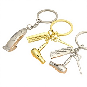 Mini sèche-cheveux créatif, peigne, <span class=keywords><strong>ciseaux</strong></span>, porte-clés, design <span class=keywords><strong>de</strong></span> dessin animé, fonctions <span class=keywords><strong>de</strong></span> lavage, coupe et séchage, pour hommes, pour pendentif ou usage professionnel - Product Image 1