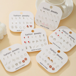 Boucles d'oreilles à la mode en forme de cœur, ensemble de 9 pièces pour femmes, bijoux cadeau fabriqués en Chine - Product Image 1