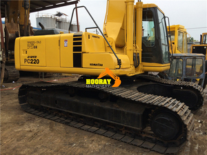 Excavatrice sur chenilles hydraulique Komatsu PC220-6 d'occasion avec moteur, boîte de vitesses et pompe - 22 tonnes, modèle 2020 - Product Image 6