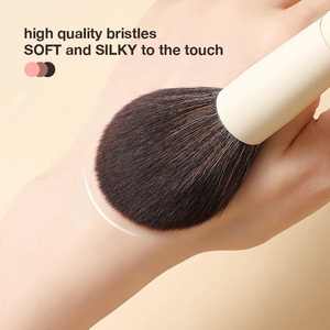 ชุดแปรงแต่งหน้าวีแกนขนสังเคราะห์สีขาวสุดหรูแบบมืออาชีพรุ่นใหม่ - Product Image 4