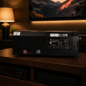 Projecteur de <span class=keywords><strong>cinéma</strong></span> compact DLP Barco Alchemy DP2K 20C ; Projecteur et serveur multimédia compatibles DCI, projecteur de <span class=keywords><strong>cinéma</strong></span> numérique au <span class=keywords><strong>xénon</strong></span> - Product Image 3