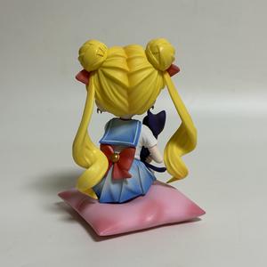 ฟิกเกอร์เซเลอร์มูน ชิบิ อุซากิ ซึคิโนะ ท่าทางนั่ง พร้อมลูน่า แคท ของสะสมตกแต่ง ของเล่นสะสมสำหรับเป็นของขวัญอนิเมะ - Product Image 5