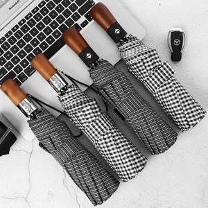 Parapluie automatique à manche en bois, à carreaux, 10 baleines, renforcé de fibres, anti-vent, design minimaliste, pour voyage, protection soleil et pluie - Product Image 1