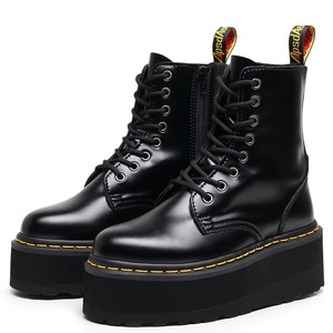 Bottines Martin européennes et américaines à semelle épaisse, 8 trous, avec fermetures éclair latérales, style anglais, pour femmes, à enfiler. - Product Image 4