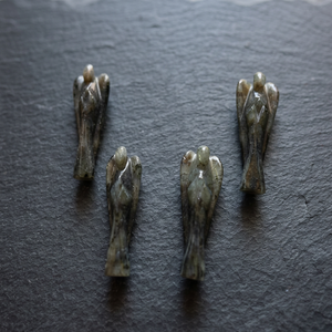 Figurines d'anges noirs, artisanat en pierre fait à la main, décoration de la maison, art de guérison spirituelle - Product Image 2