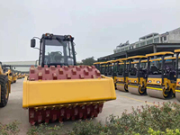 Compacteur à tambour vibrant simple CLG6120E de 20 tonnes pour asphalte et sol, avec moteur et engrenages