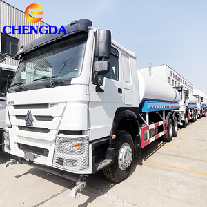 <span class=keywords><strong>Camion</strong></span>-citerne à eau diesel HOWO 6x4 371 d'occasion avec moteur et composants essentiels pour la pulvérisation d'eau incendie à vendre - Product Image 4