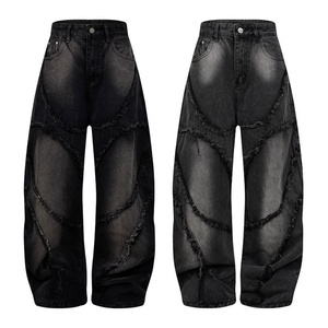 Pantalon en jean noir délavé pour homme, jean surdimensionné avec détails plissés, pantalon tendance streetwear pour le quotidien et les événements de mode - Product Image 1