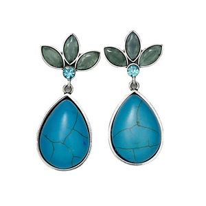 Orecchini Creativi a Goccia con Petali di Fiori e Accenti Colorati, Design Vintage, Accessori di Moda per Donne - Product Image 5