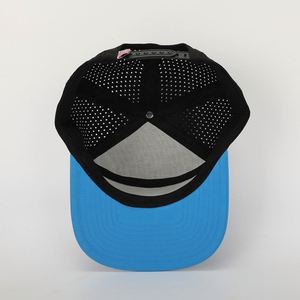 BSCI vente en gros personnalisé 6 panneau Sport chapeau à bord plat de haute qualité en caoutchouc Patch Logo Polyester Gorras trou découpé au Laser casquette Snapback - Product Image 6