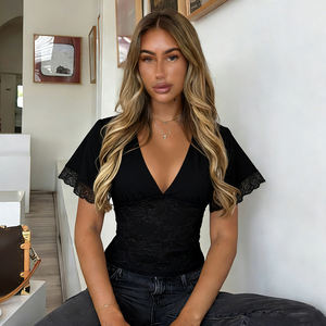 Camiseta de Manga Corta con Cuello en V Profundo y Parches de Encaje Estilo Americano, Ajustada, Transparente, Versátil, para Mujer, Estilo Casual Y2K - Product Image 2