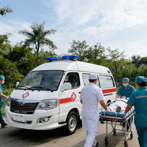 Ambulancia de Rescate Médico de Emergencia King Long, Transporte de Pacientes, Vehículo Médico de Transporte de Primeros Auxilios para Hospitales - Product Image 6