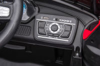 Voiture électrique avec interface USB, 8 ans, 4 places, différentiel, réglage 3 vitesses, station de charge rapide pour voiture électrique