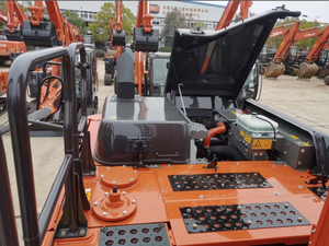 Excavatrice remise à neuf utilisée par HITACHI de l'état 20Ton ZX200 en stock - Product Image 3