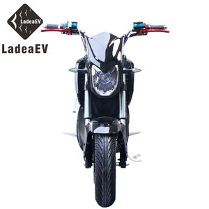 Fournisseur de motos électriques haut de gamme, scooter électrique de 12 pouces, 1100W/1300W, vitesse de 65 km/h, pour les trajets quotidiens, avec batterie amovible - Product Image 3