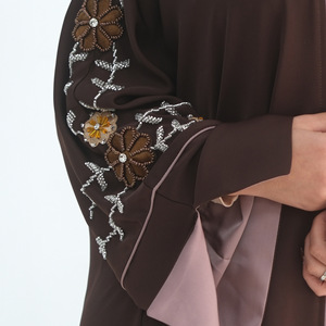 Kaftan floral perlé à la main, Abaya brodée de Dubaï, Cardigan pour femmes, Vêtement de luxe pour les stations balnéaires, Robe de soirée élégante, Manches longues - Product Image 4