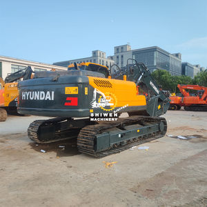 Excavadora de cadenas HYUNDAI HX300HD usada de 30 toneladas, modelo 2022, motor Cummins C8.3, maquinaria de movimiento de tierras, en stock, a bajo precio. - Product Image 3