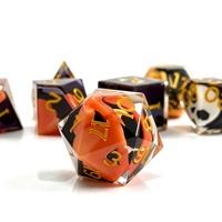 Lot de 7 dés polyédriques en résine à bords tranchants pour D&D, avec autocollants tête de mort Halloween, pour jeux de rôle de table et jeux de société