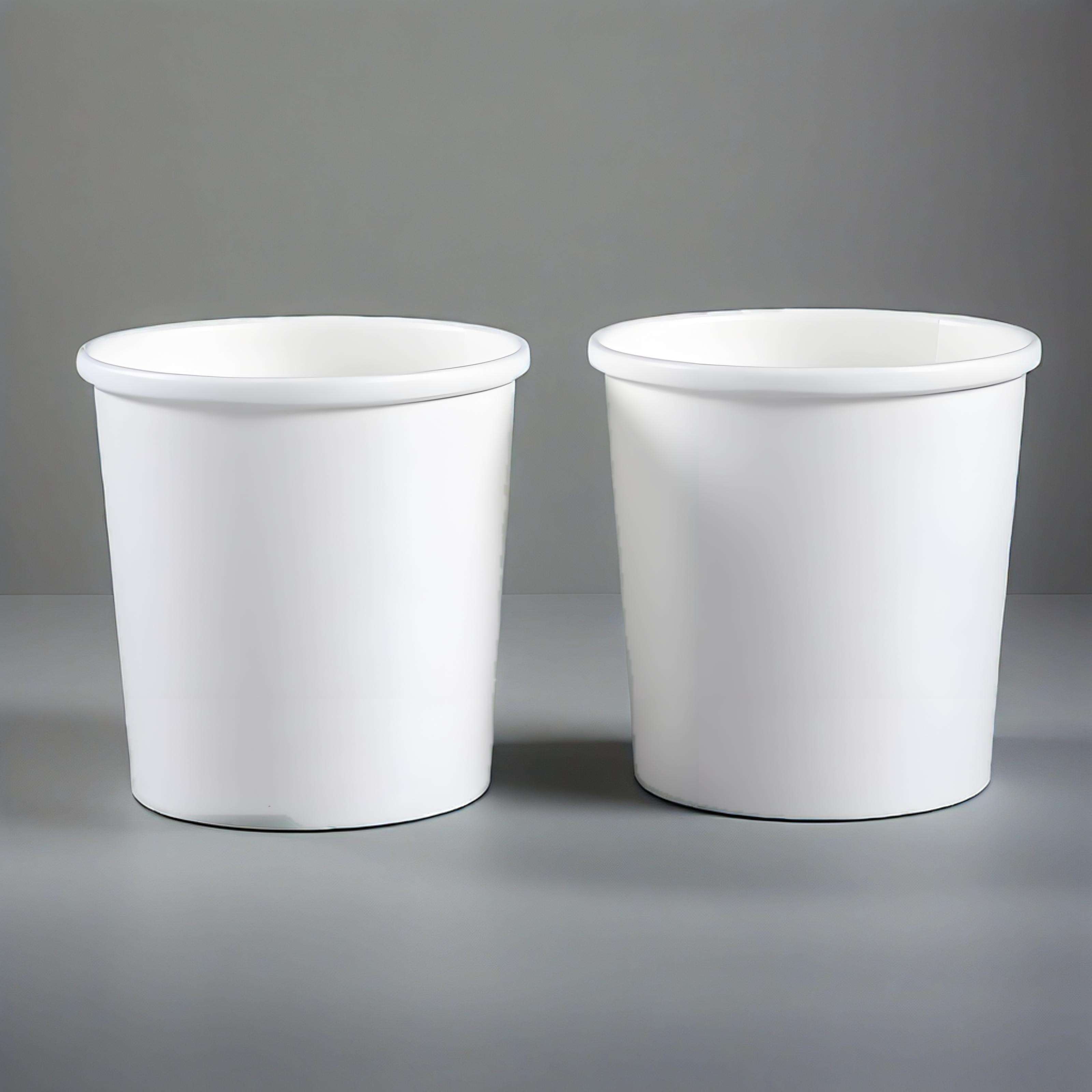 Seau de papier blanc