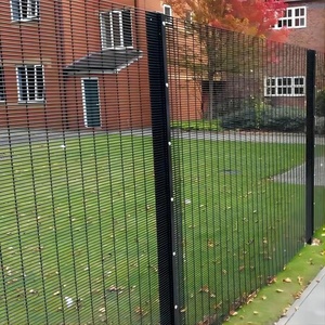 Maille de sécurité 358 noire, verte, grise, clôture de prison 358, clôture haute sécurité à vue dégagée, panneaux plats avec poteaux métalliques et clips - Product Image 6