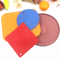 Leatchliving Asian Zen Set de Table en Silicone Écologique Lavable Léger Antidérapant Résistant à la Chaleur pour Table de Cuisine