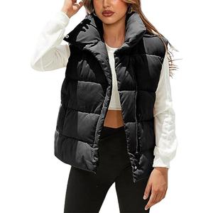 Vestes et gilets pour femmes sur mesure en gros, mode, boutonnées, sans manches, gilet pour femmes, haut rembourré, gilet matelassé pour femmes - Product Image 1