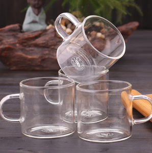 Commercio all'ingrosso di Piccola tazza da tè di vetro <span class=keywords><strong>set</strong></span> <span class=keywords><strong>6</strong></span> pezzi di famiglia semplice trasparente addensato master tazze resistente al calore ad alta temperatura - Product Image 5