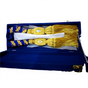 Guirnalda Clásica de Borlas con Cuentas de Seda y Diseño a Cuadros para Decoración del Hogar, Ecológica y Duradera, Hecha a Mano en Pakistán - Product Image 1