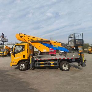 Camion de travail aérien Foton Forland M5 36m avec stabilisateurs et rotation à 360 degrés - Product Image 3