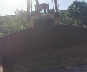 Tractor sobre orugas en estado de uso, excavadora sobre orugas, hecha en Japón, en estado de uso, en estado de uso, con excavadora de orugas, hecha en Japón, en estado de uso, de la mano, de la mano de la excavadora, hecha en Japón, de la mano, de la D575A-5 - Product Image 2