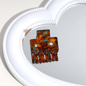 Yuxi Maßgefertigte Neue Kleine Haarspange aus Acetat, Vielseitiger Haargreifer mit Leopardenmuster für Halboffene Frisuren, Modische Mini-Haar-Accessoires - Product Image 6