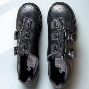 Calzado de <span class=keywords><strong>ciclismo</strong></span> desbloqueado Shanhe Shehe para hombre y mujer, zapatos de bloqueo de fondo duro con juego de banda de rodadura para montar en bicicleta de montaña y <span class=keywords><strong>carretera</strong></span> - Product Image 5