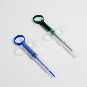 Pet Medication <b>Feeder</b> Pill Syringe For <b>Cats</b> And Dogs Comfortable Liquid Tablet Administering Tool Rounded Shape - Product Image 1