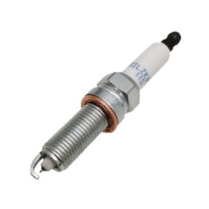 Bujía Silzkr7K11s 18871-11070 con punta de iridio para motor de gasolina Hyundai Elantra - Product Image 3