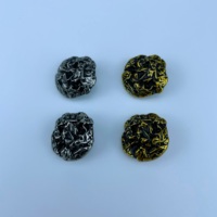 En la ropa, cubiertas de botones, botones, broches divertidos, flores hechas a mano para ropa, accesorios de ropa, botones de diamantes de imitación, aleación de Zinc de Metal