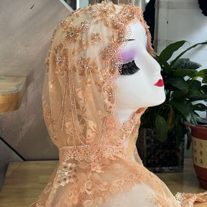 Nuovo Scialle Premium Ricamato con Perline Fatte a Mano - Copricapo da Preghiera per Donne Musulmane con Bordo in Pizzo ed Elegante Coprispalle - Product Image 3