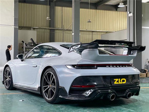 ชุดแต่งคาร์บอนไฟเบอร์แบบแห้งทรง T สำหรับ Porsche 992 Turbos ประกอบด้วยกันชนหน้า สเกิร์ตข้าง สเกิร์ตหลัง ครอบล้อ และชุดแต่งรอบคัน - Product Image 3