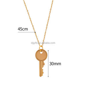 Collana ciondolo chiave personalizzata impermeabile 18K oro PVD placcato in acciaio inox gioielli all'ingrosso della fabbrica delle donne - Product Image 5