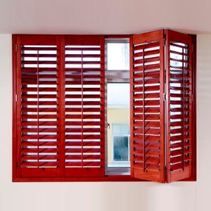 Volets coulissants en bois véritable de style anglais et australien en <span class=keywords><strong>PVC</strong></span> en vrac <span class=keywords><strong>pour</strong></span> fenêtres en <span class=keywords><strong>baie</strong></span> - Product Image 4