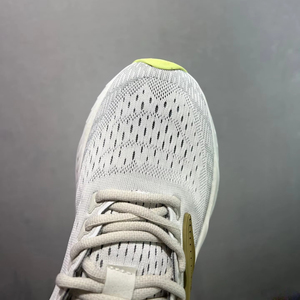 Calzado deportivo retro de alta calidad para hombre y mujer con excelentes características de absorción de impactos, ideal para correr y caminar. - Product Image 5