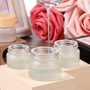 Envase de Vidrio Esmerilado con Tapa de Madera, 50 ml, Tapa de Rosca, para Sombra de Ojos, Mascarilla Facial, Color Negro, Forma Sub - Product Image 4