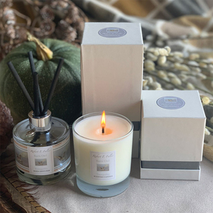 AIKUN Luxury Soy Wax Eco-Friendly Glass Jar Scented Candles with Floral Fragrance for Restaurant & Coffee Shop Table Decor - Product Image 5