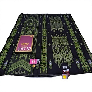 Sarong indonésien BHS Excellent Jacquard Gold Lungi Traditionnel Mixte Élégant Jacquard type JEA - Product Image 5