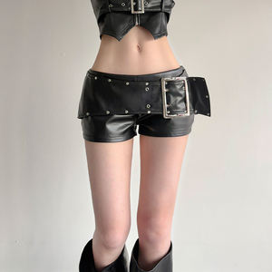 Shorts Cortos de Mujer Estilo Punk, de Piel Sintética, de Tiro Bajo, con Hebilla Rectangular, Detalle de Ojales, Ajustados, Ropa Urbana - Product Image 3