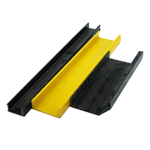 Profils pultrudés FRP de haute qualité dans divers modèles avec service de traitement de coupe personnalisé - Product Image 3