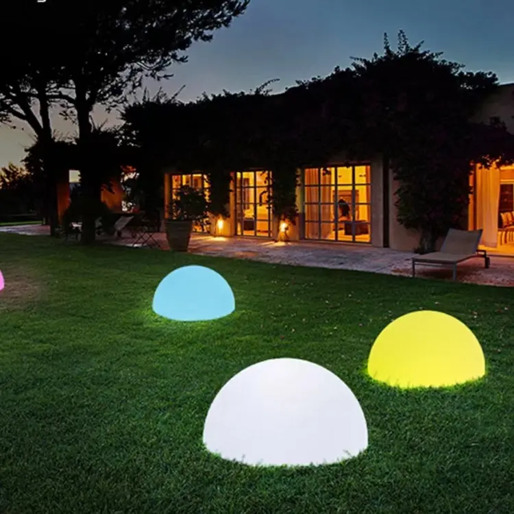 Lampada led per esterni da giardino moderna lampada in plastica PE led esterno prato e giardino