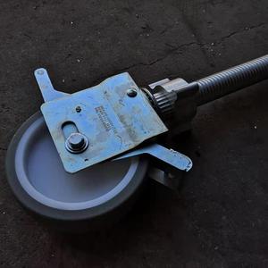 Ruota con Gamba <span class=keywords><strong>Regolabile</strong></span> per Ponteggio Torre Mobile in Alluminio - Product Image 5