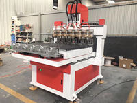 Machine de fraisage CNC miniature multi-têtes 3D 6090 4 axes pour le travail du bois avec 6 broches