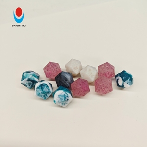 <span class=keywords><strong>Dés</strong></span> à <span class=keywords><strong>20</strong></span> <span class=keywords><strong>faces</strong></span> personnalisés D20 DND, <span class=keywords><strong>dés</strong></span> géants à face vierge en acrylique avec logo, ensemble de <span class=keywords><strong>dés</strong></span> RPG, <span class=keywords><strong>dés</strong></span> polyédriques pour accessoires de jeux de société - Product Image 1